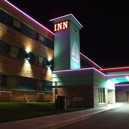 Lakeland Inn Hotel Cold Lake Luaran gambar