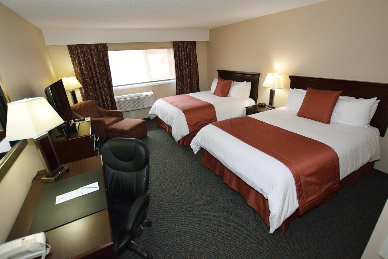 Lakeland Inn Hotel Cold Lake Luaran gambar