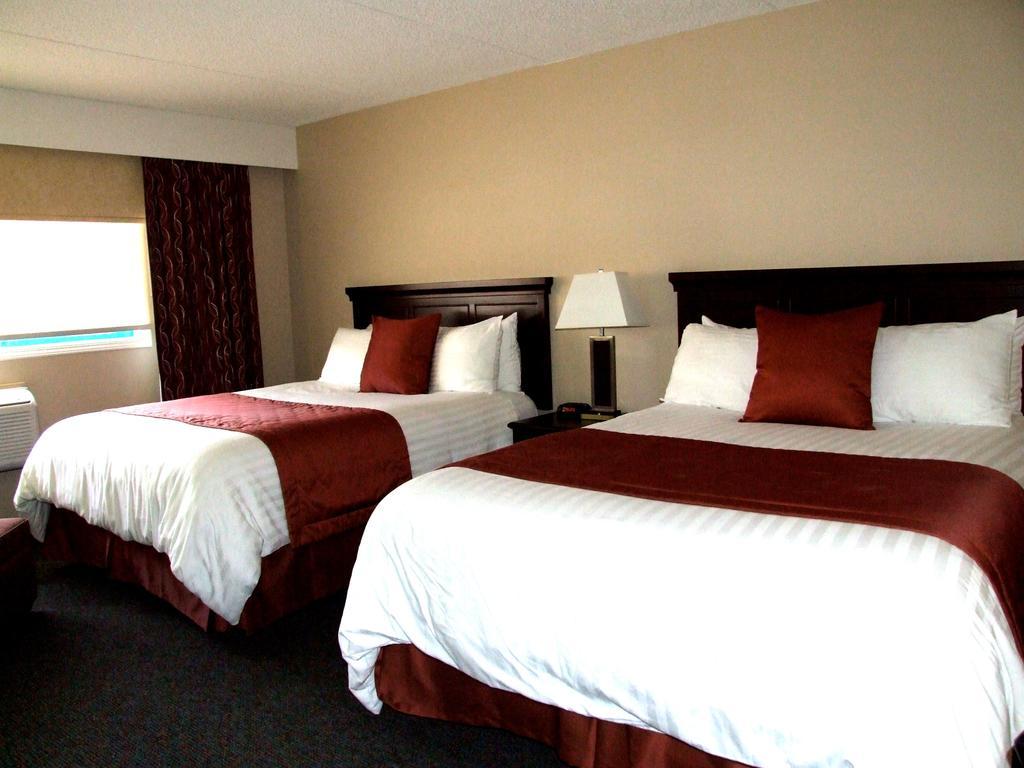Lakeland Inn Hotel Cold Lake Luaran gambar